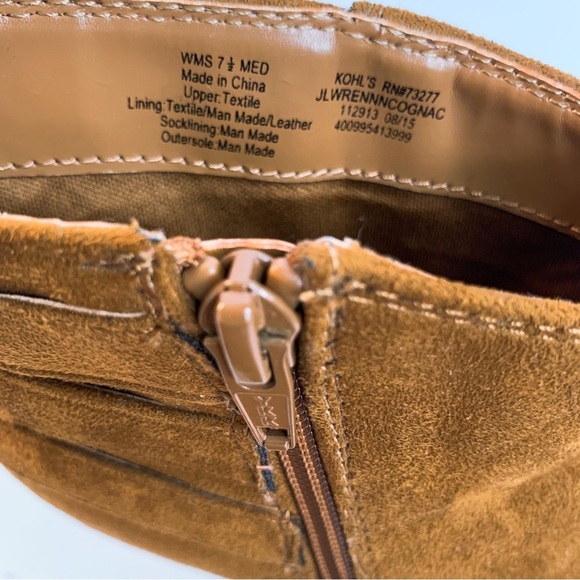 Jennifer Lopez Wrennn Faux Suede Ankle Bootie in Cognac Brown w/ Fringe Size 7.5 - Picture 10 of 16